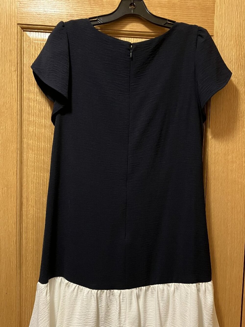 DKNY Navy Blue & White Ruffle Hem Dress - Size 8 - Picture 2 of 5